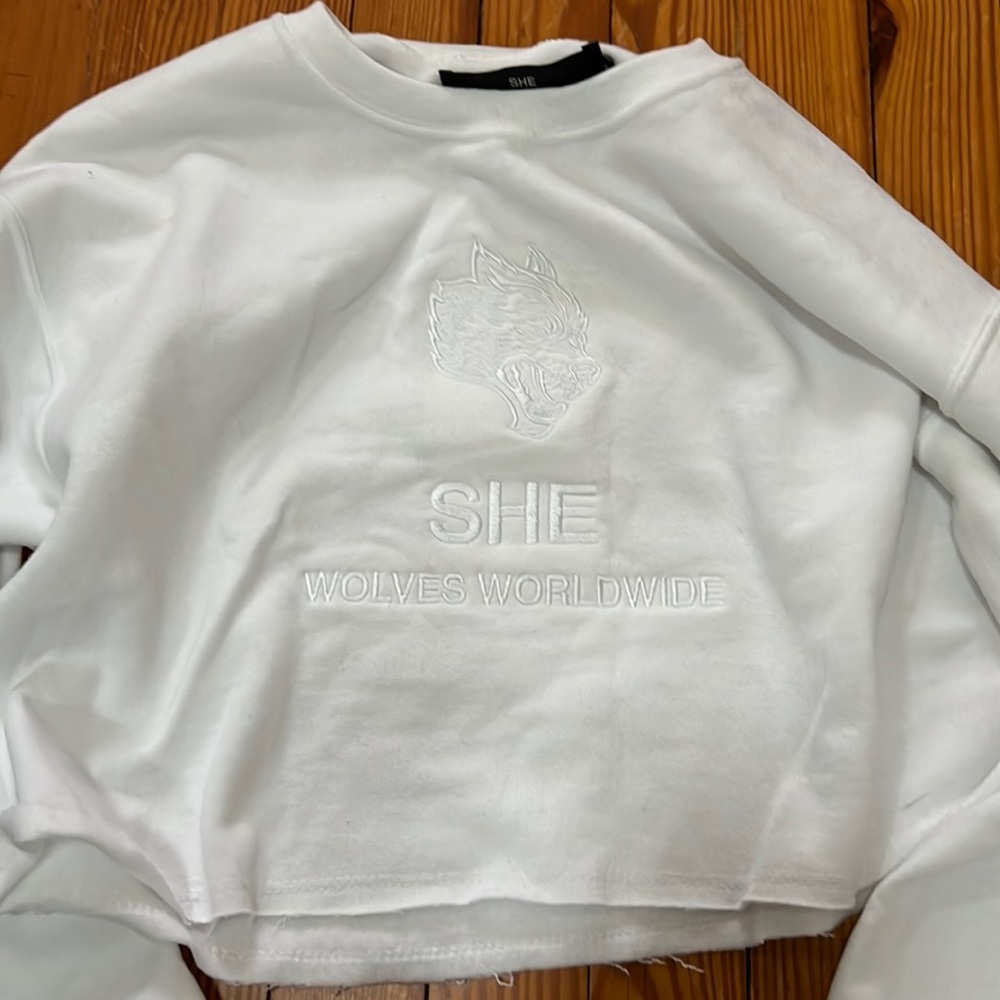 Darc sport cropped white sweatshirt